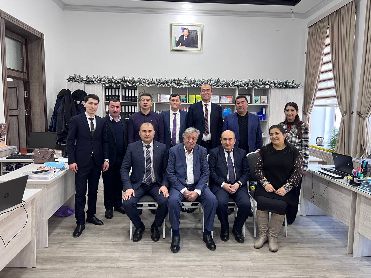 Real iqtisodiyot kafedrasi